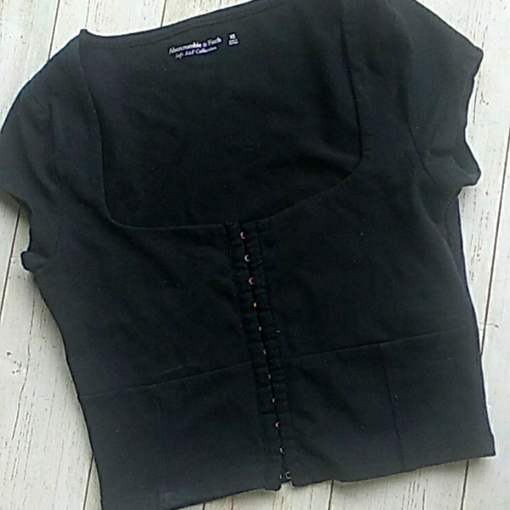 Abercrombie & Fitch Black Cropped Top